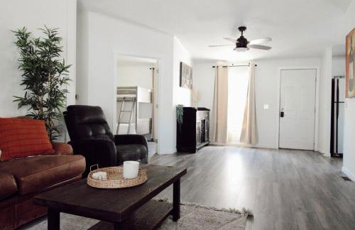 Sunland Estates Cabin near the Gorge Amphitheater! - Foto 3