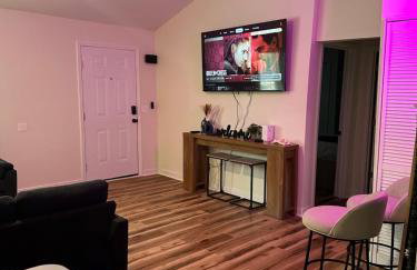 Cozy 2-bed 1-bath apartment - Foto 6