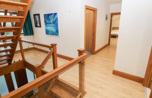 Ty-Gan Dderwen - Foto 40