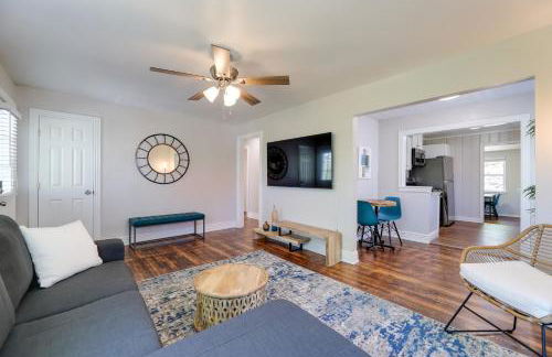 Fayetteville Retreat with Yard - Walk to Campus! - Foto 1