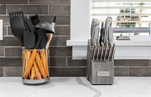 Walnut Remodeled Modern 5BR Home Walkable King Bed - Foto 9