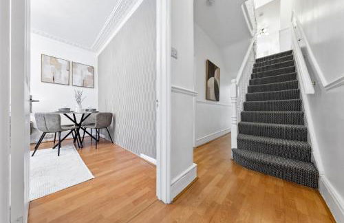 4BR North London I WiFi, Garden, Near Shops - Foto 66