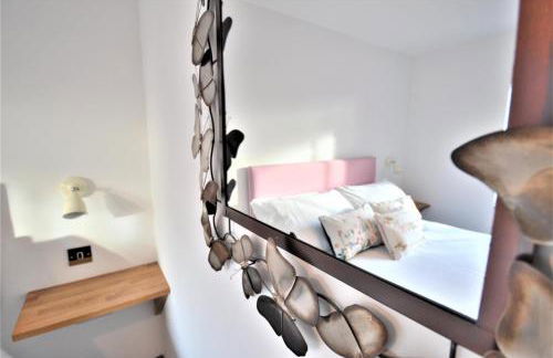 New street Luxury town house in the centre of Holt with free PARKING for one car - Foto 19