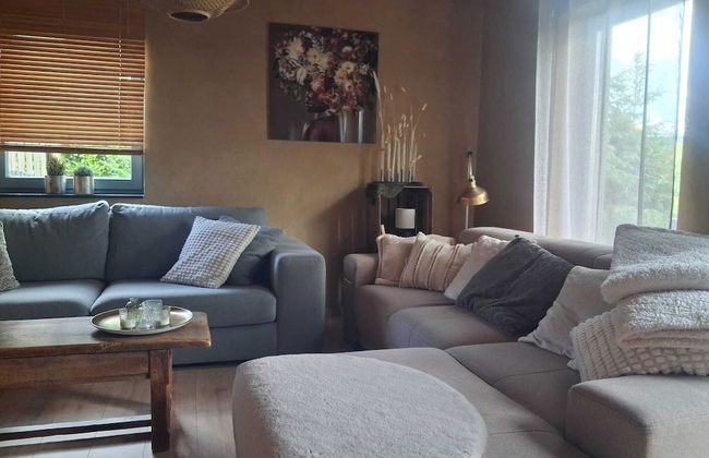 Beautiful Charming Wooden House - Foto 14