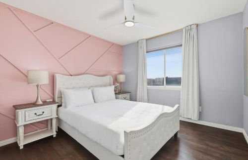 Parisian-Inspired 5-BD w Pool Playground Cinema - Foto 31