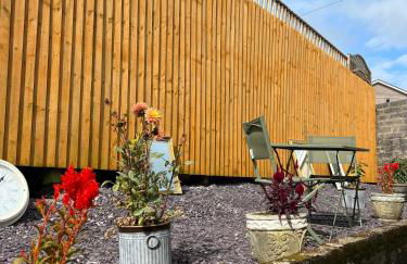 Sixty Four - with 2 free car parking spaces - Foto 18