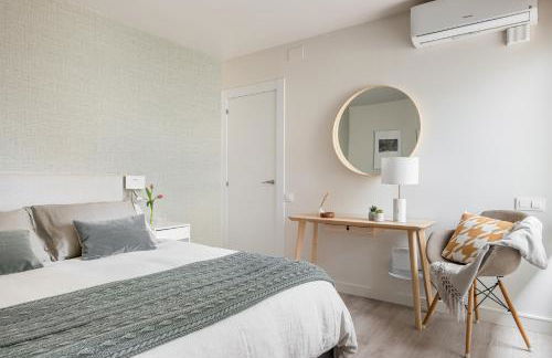 Acogedor Apartamento Centro , Cerca de Plaza España y Barcelona - Photo 12