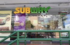 Lindo Pé na Areia, na Praia do Buracão - Rio Vermelho - Foto 48