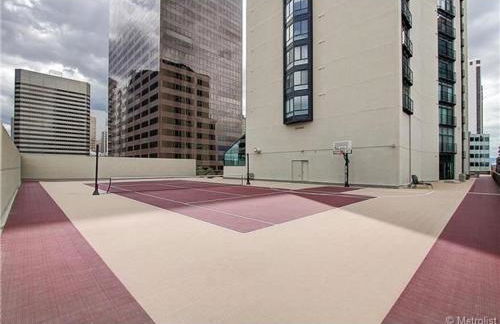 Larimer Square, Parking included, at The Windsor - Foto 21