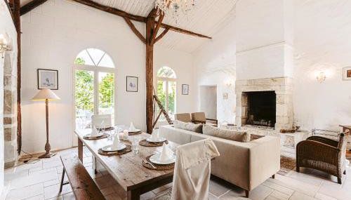 Logis La Tour - Gîte Orangerie - Foto 4