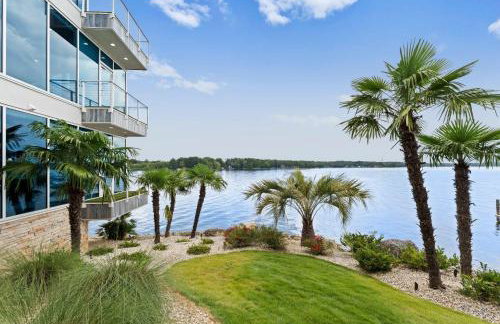 The Glass Mansion w/Optional Boat Rental - Foto 68