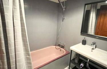 Esplanada-Zona Central-Perto Praias-Estacionamento Gratuito - Foto 24