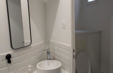 Charming apartment - famous Marais neighborhood - Foto 9