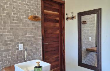 Casa da Árvore - Refúgio de Luxo com Jacuzzi e Vista para a Serra - Foto 42