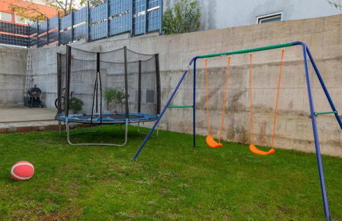 Gorgeous Home In Vrgorac With Wifi - Foto 17