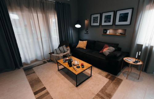 Cozy country home with heated outdoor pool - Photo 36