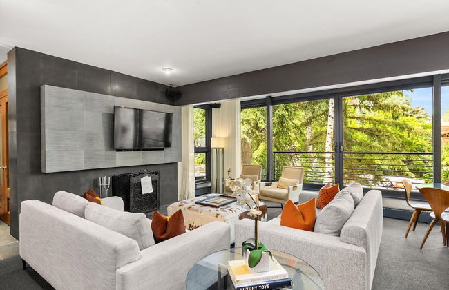 Durant Condominiums by Frias - Foto 72