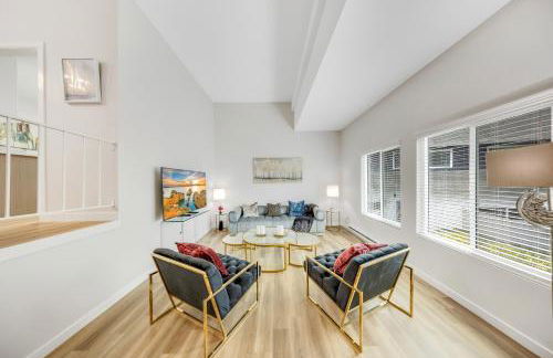 Oneluxstay 3BR Home Near the Beach - Foto 9