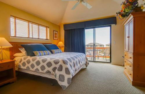 South Bluff Beauty Ocean Views Galore 2 Bedroom - Photo 25