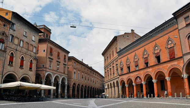 Transfert privé de l'aéroport de Bologne à la ville de Bologne - Photo 4