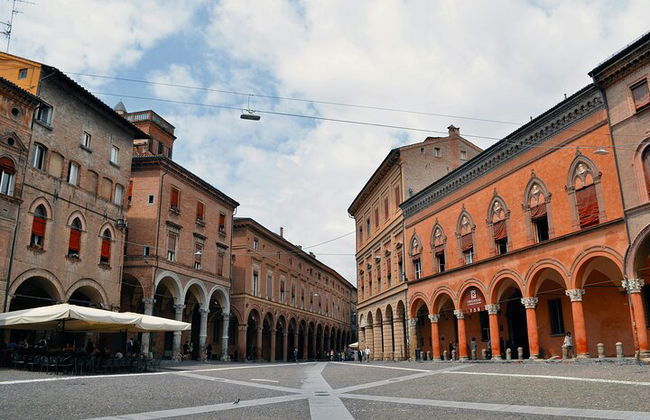 Transfert privé de l'aéroport de Bologne à la ville de Bologne - Photo 4