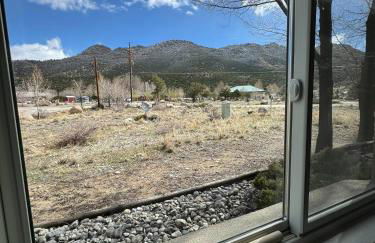 Dogs OK! Prime Home Base minutes to Downtown and Trails - Foto 31