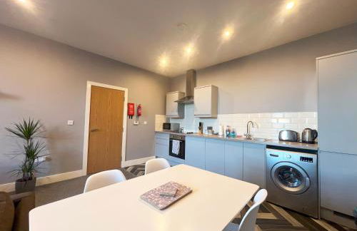 1 bed Apt close to Leeds Arena Sleeps up to 4 people F1 - Photo 10