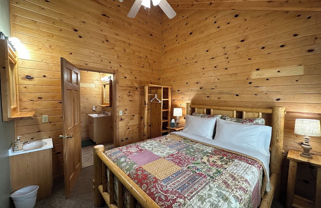 Mount Peale Country Inn near Moab - Photo 41