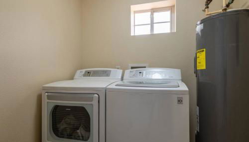 Cruise-Ready Oasis 15min to Beach & Port Canav & Huge Pool - Foto 2