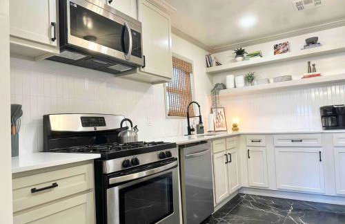 Campus Cottage Kng Bed! Walk To Uco And Downtown - Foto 18