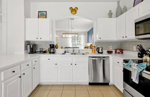 Themed Windsor Hills 6BR Private Pool Gameroom - Foto 27