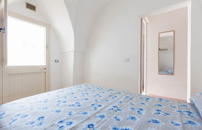 2380 Casa Crispi - Photo 3