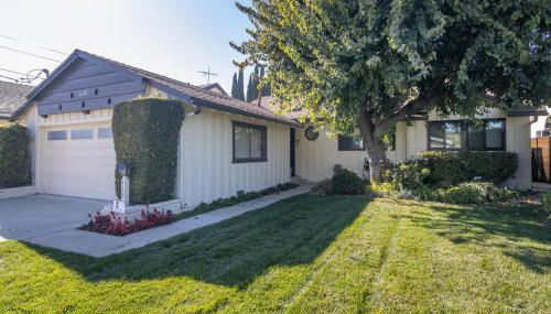 4 Bedroom house large pool & spa in prime location - Foto 5