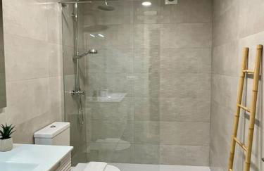 WHITE Con Parking Gratis - Foto 21