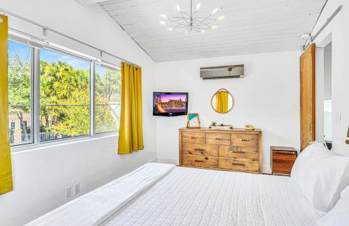 Waterfront Oasis Cascading Pool Views Centrally located Heated Pool Cascade KeyResidences - Foto 35