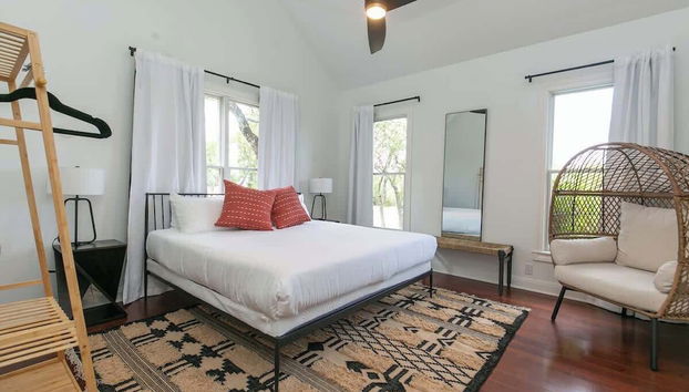 Spicewood Lodge W/pool, Hottub - Foto 3, Habitación