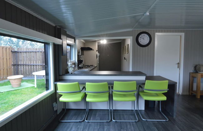 Modern Waterfront Chalet - Photo 18