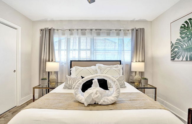 7 Br Home with Pool Gameroom & Soccer - Foto 51