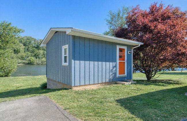 New River Riverfront , Hot Tub & Canoes, Trophy Muskie Fishing , Near VT - Foto 66