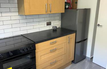 Oxford, 2 Bedroom Private Flat with Parking - Foto 14