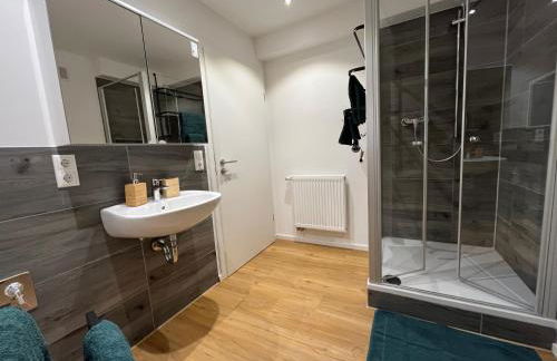 traumhafte Business & Relax Wohnung direkt im Stadtkern Oettingens by Elation Homes - Foto 10