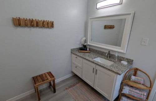 5/3 with a heated pool 2 min from beach, updated - Foto 10