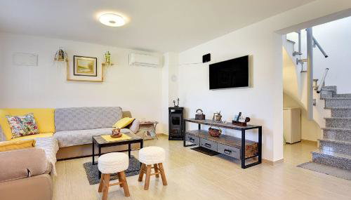 Ferienhaus mit Badminton- und Minifussballplatz - Foto 5