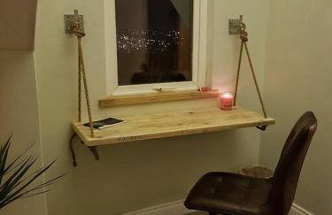 Self-contained Attic Flat, 15 mins from the centre - Foto 6