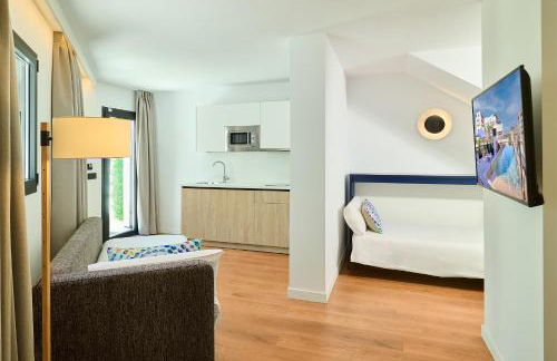 Apartamentos Luna Suites Granada - Foto 45