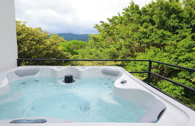 Nambi Monteverde - Foto 26