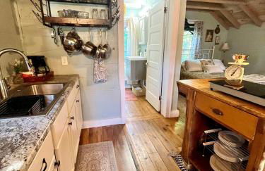 Historic Devoe House-Walk to Downtown Arts and Restaurants - Foto 21