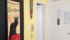 Apê Beira Mar Balneário Camboriú Pé na Areia próximo a Roda gigante Com Churrasqueira e garagem de fácil acesso poucos metros do Mundial de Beach tennis - Foto 2