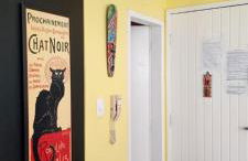 Apê Beira Mar Balneário Camboriú Pé na Areia próximo a Roda gigante Com Churrasqueira e garagem de fácil acesso poucos metros do Mundial de Beach tennis - Foto 2