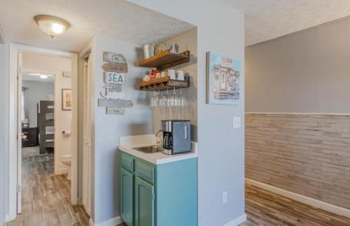 The Turtle House- Quiet complex, 2 BR/ 2 BA - Photo 20